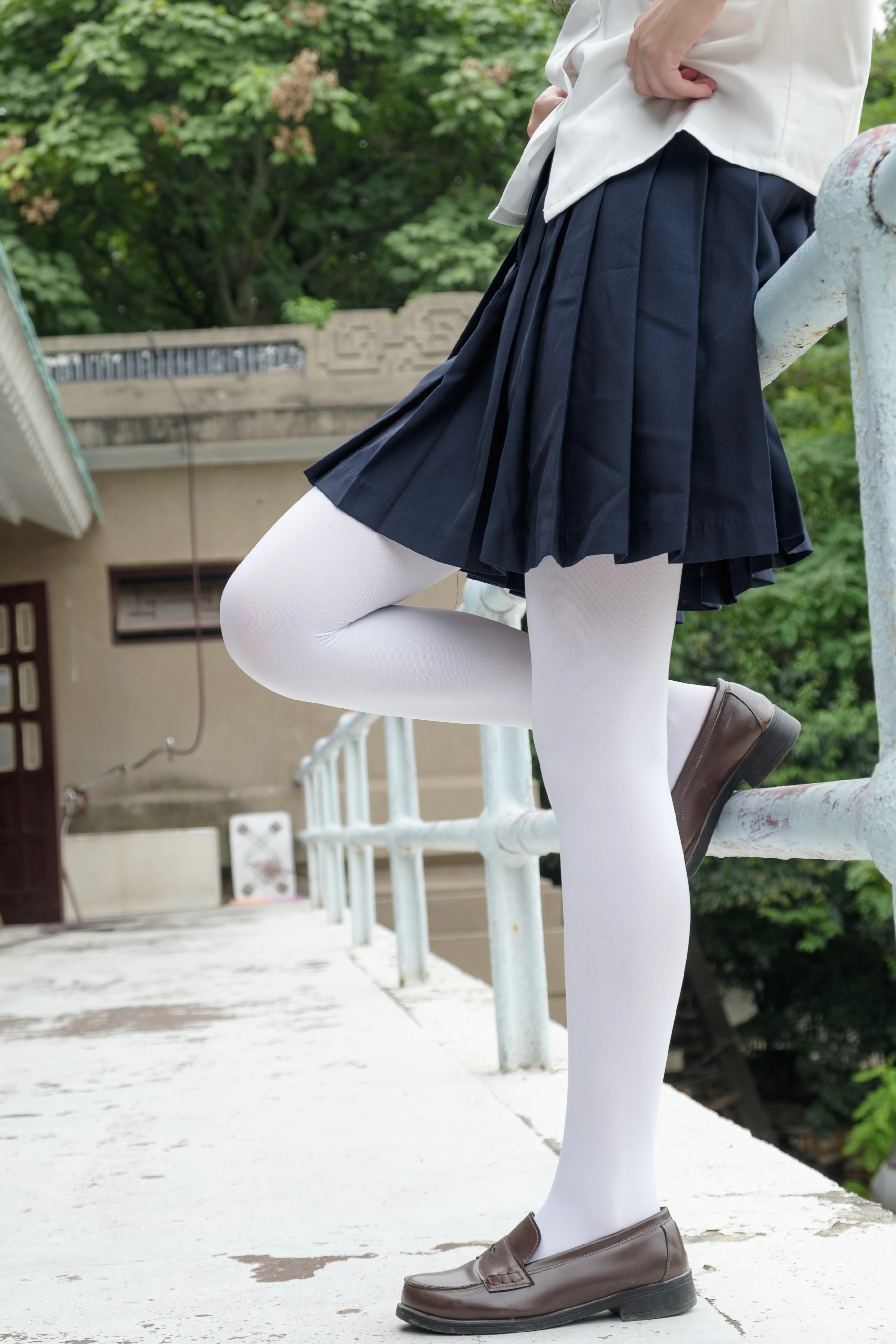 森萝财团 R15-034 [102P]插图6